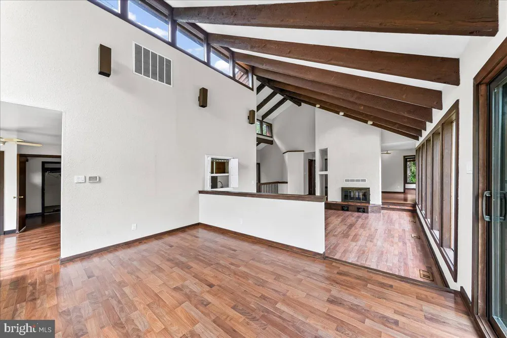 70 HEYBURN ROAD Chadds Ford, PA 19317