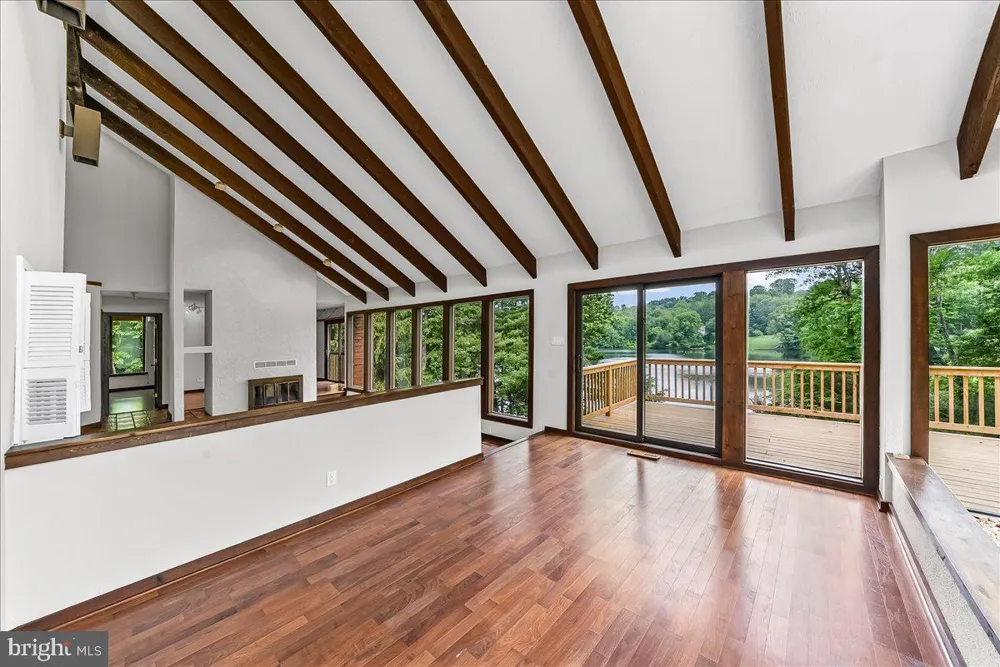 70 HEYBURN ROAD Chadds Ford, PA 19317