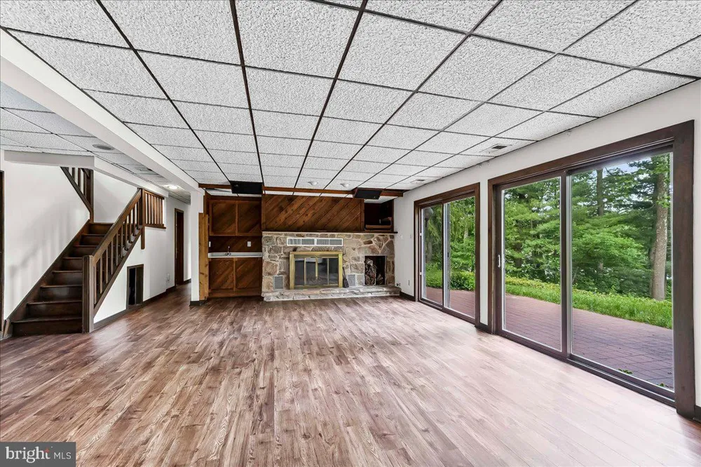 70 HEYBURN ROAD Chadds Ford, PA 19317
