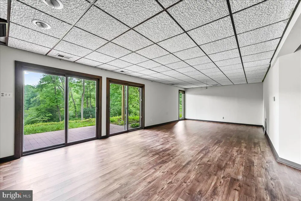 70 HEYBURN ROAD Chadds Ford, PA 19317