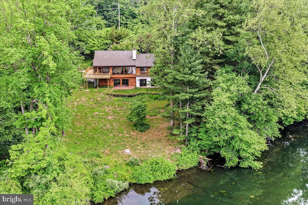 70 HEYBURN ROAD Chadds Ford, PA 19317