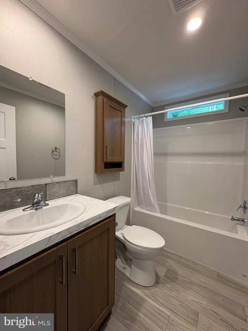 65 FOREST DRIVE Pennsville, NJ 08070