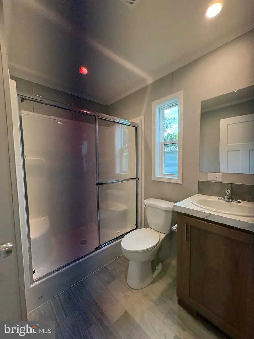 65 FOREST DRIVE Pennsville, NJ 08070