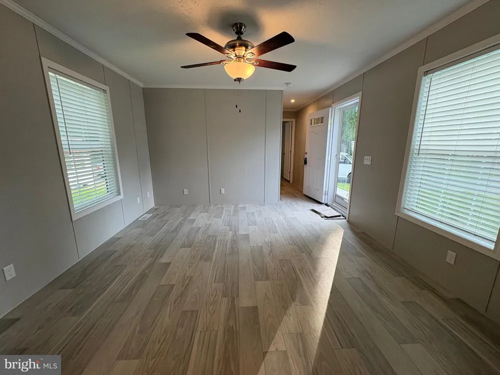 65 FOREST DRIVE Pennsville, NJ 08070