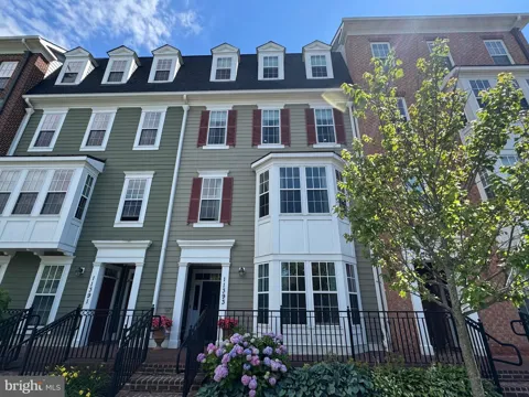 11393 IAGER BOULEVARD #21