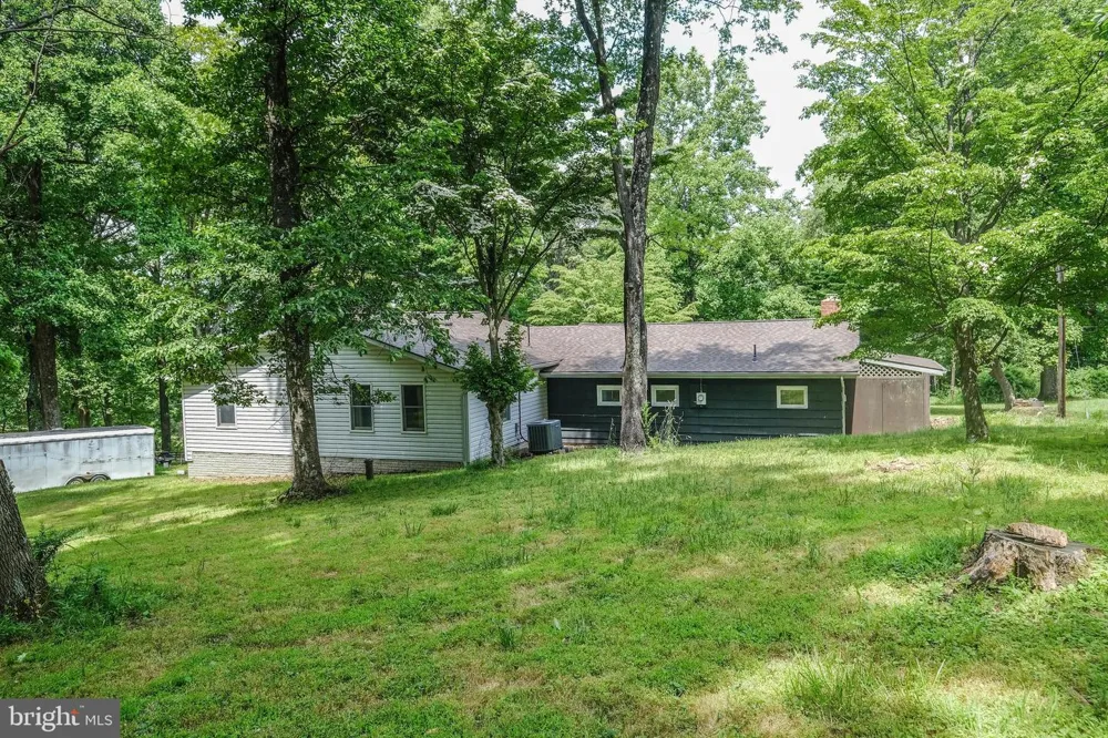 318 ULYSSES WAY Linden, VA 22642