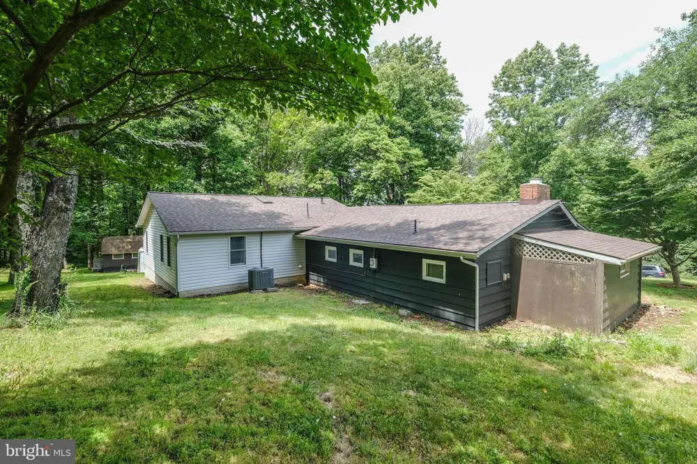 318 ULYSSES WAY Linden, VA 22642