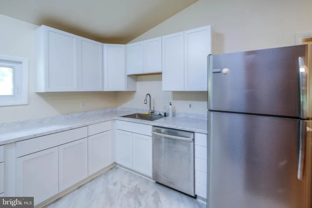 318 ULYSSES WAY Linden, VA 22642