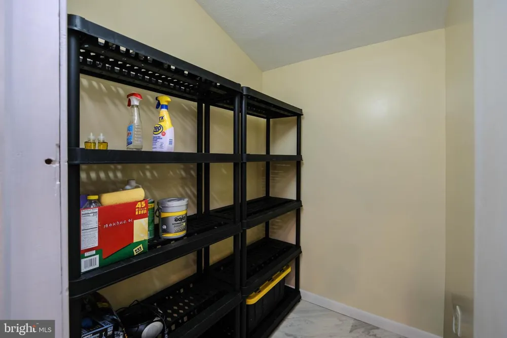 318 ULYSSES WAY Linden, VA 22642