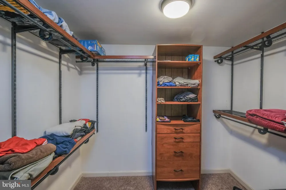 318 ULYSSES WAY Linden, VA 22642