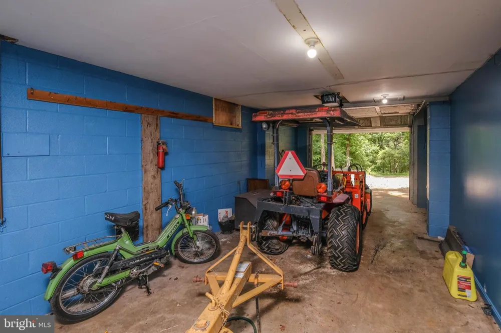 318 ULYSSES WAY Linden, VA 22642