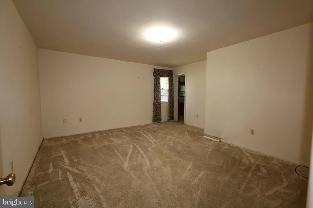 12919 THE TERRACE Hagerstown, MD 21742