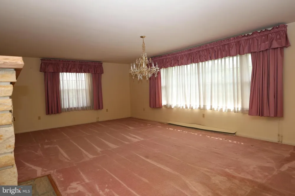 12919 THE TERRACE Hagerstown, MD 21742