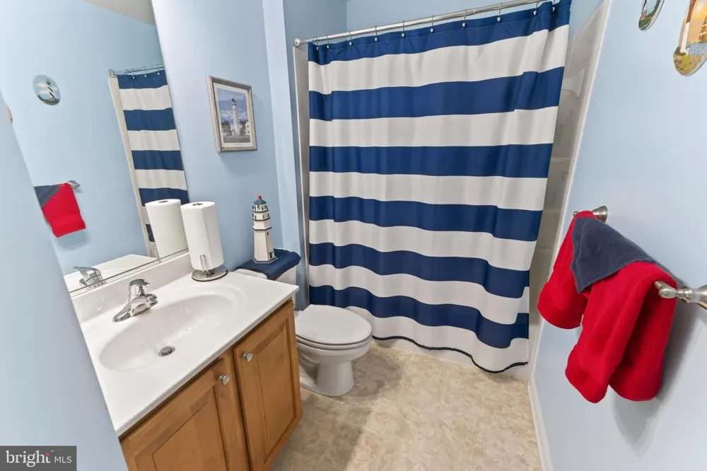 19 WATERFORD LANE Selbyville, DE 19975