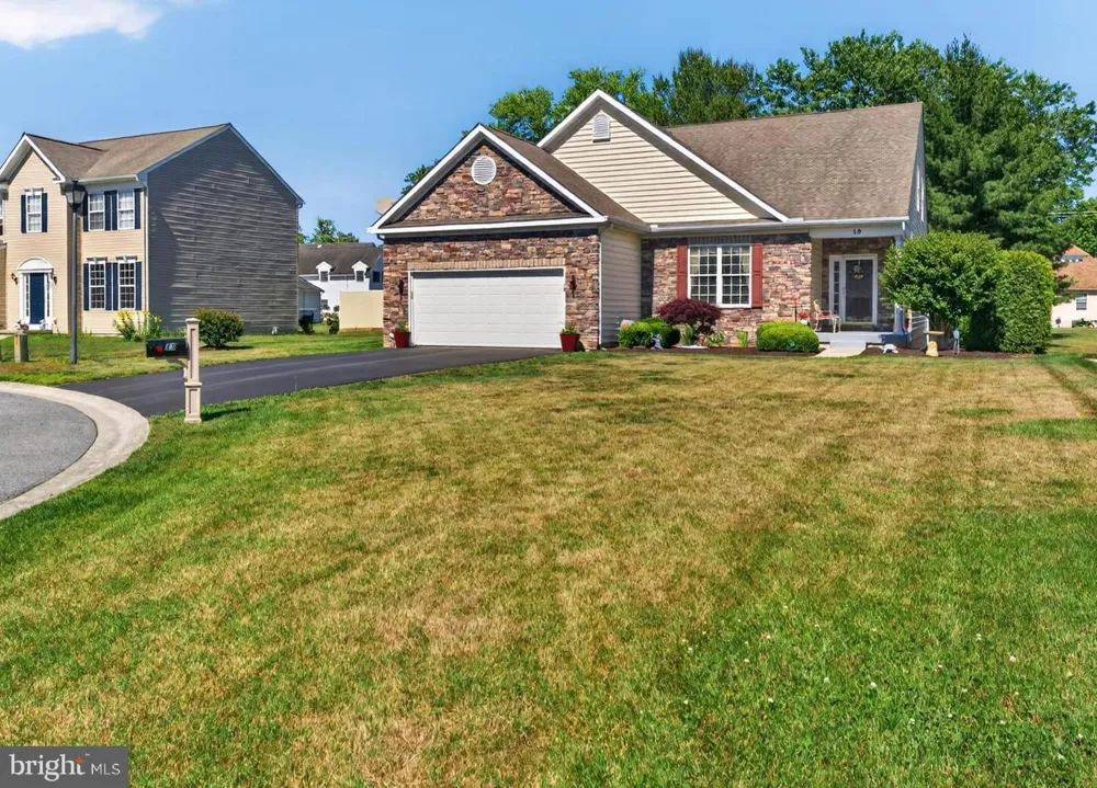 19 WATERFORD LANE Selbyville, DE 19975