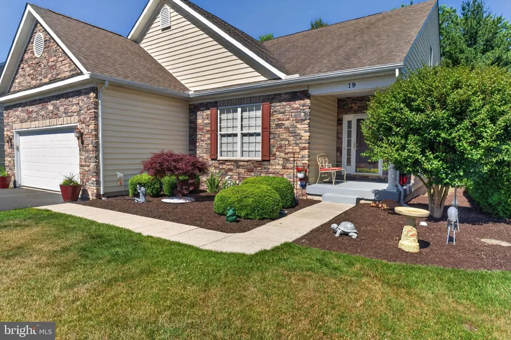 19 WATERFORD LANE Selbyville, DE 19975