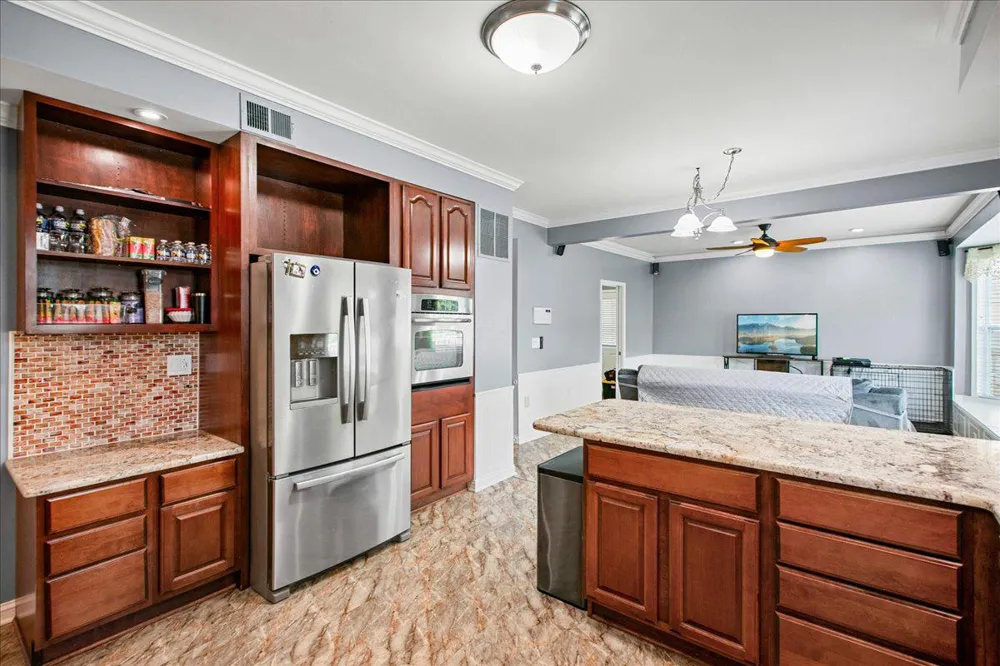 4724 POLE ROAD Alexandria, VA 22309