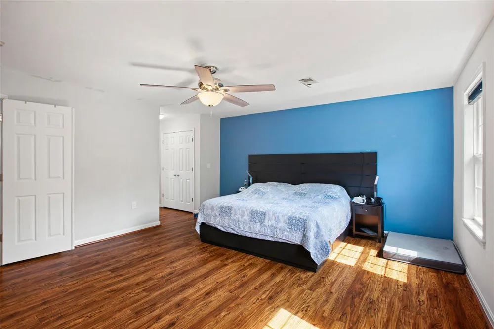 4724 POLE ROAD Alexandria, VA 22309