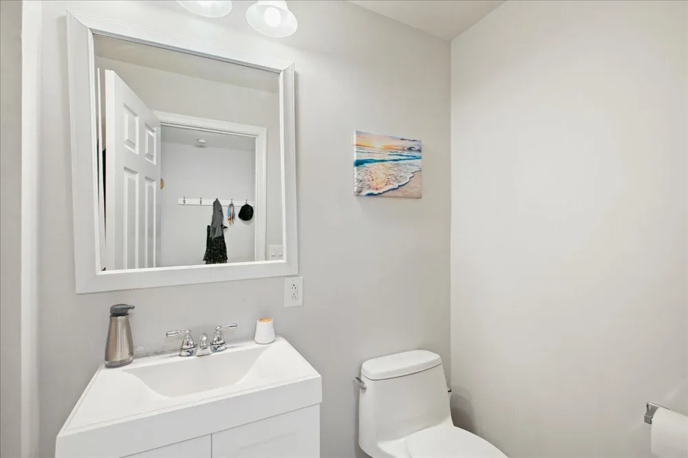 4724 POLE ROAD Alexandria, VA 22309