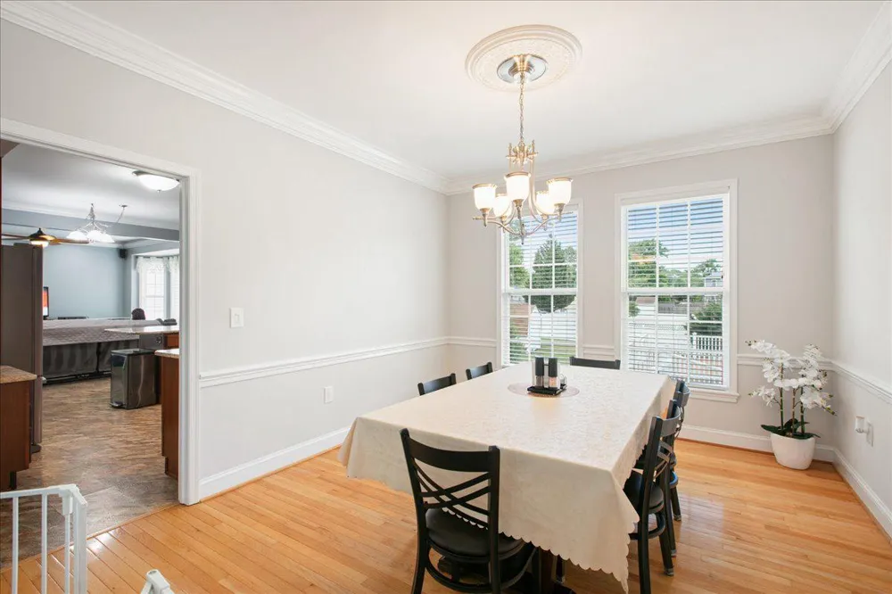 4724 POLE ROAD Alexandria, VA 22309