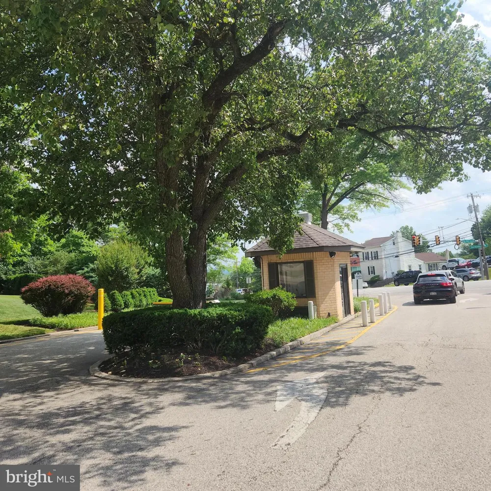 666 W GERMANTOWN PIKE #1618 Plymouth Meeting, PA 19462