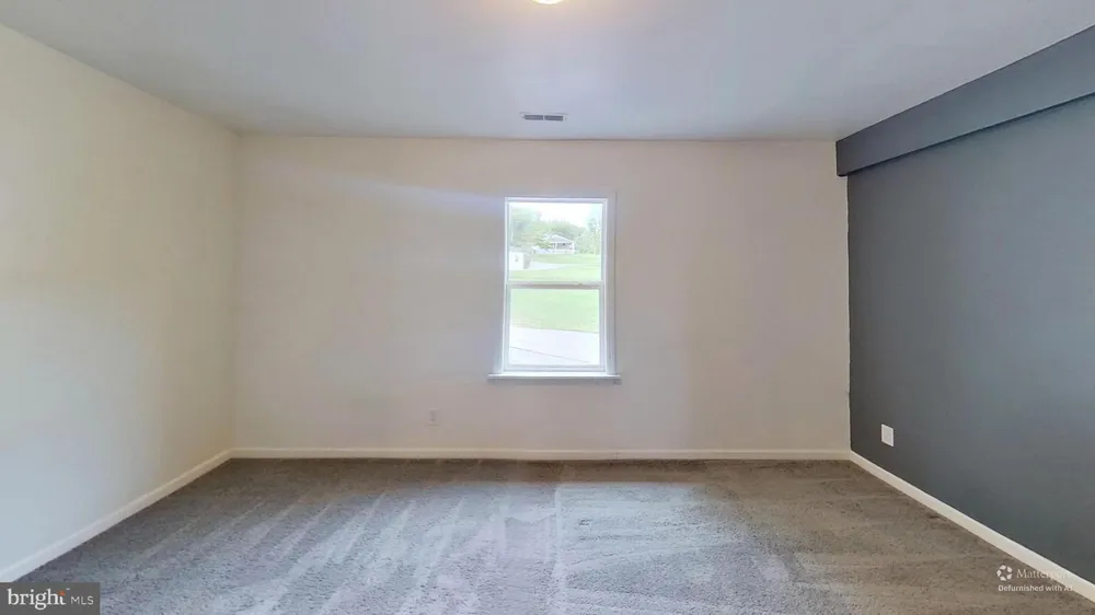 2706 PAPER MILL ROAD Phoenix, MD 21131