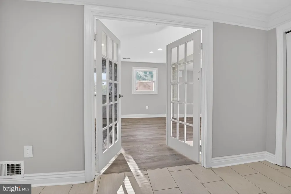 4305 BEL PRE ROAD Rockville, MD 20853