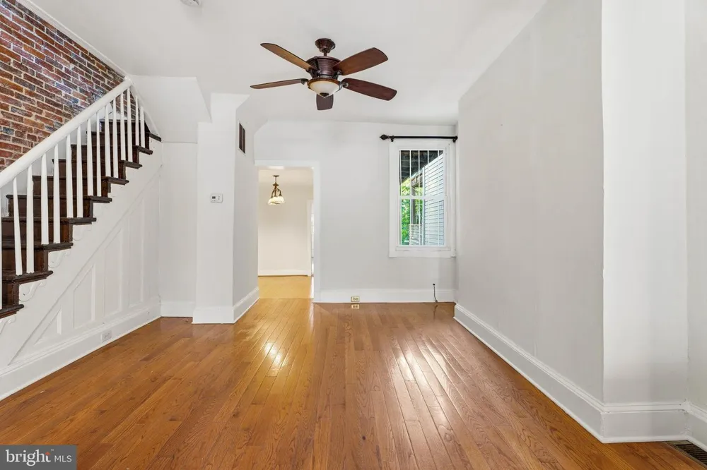 877 W LOMBARD STREET Baltimore, MD 21201