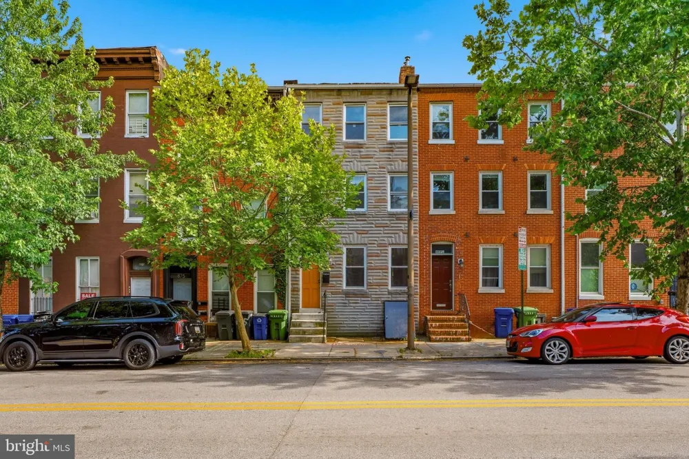 877 W LOMBARD STREET Baltimore, MD 21201