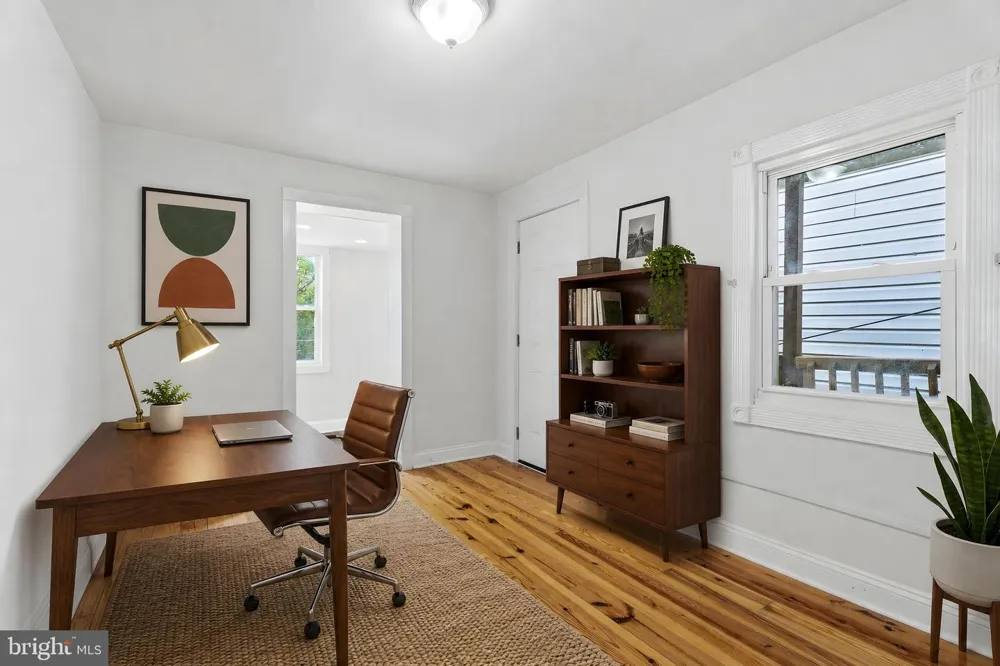 877 W LOMBARD STREET Baltimore, MD 21201