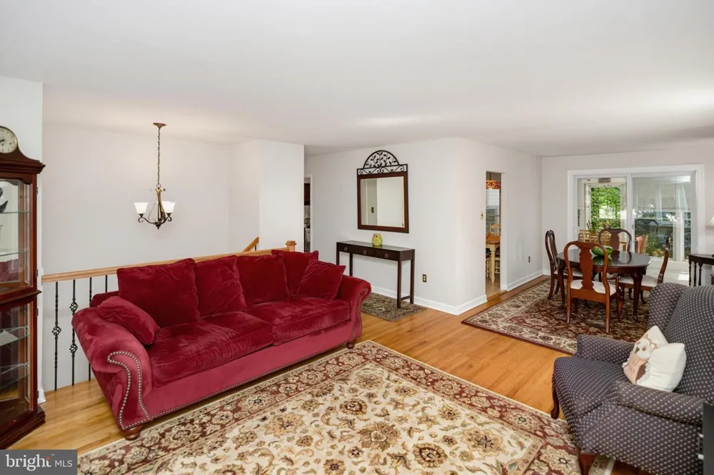 865 MOREFIELD ROAD Philadelphia, PA 19115