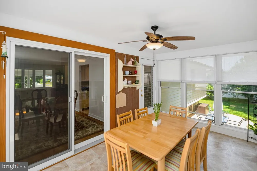 865 MOREFIELD ROAD Philadelphia, PA 19115