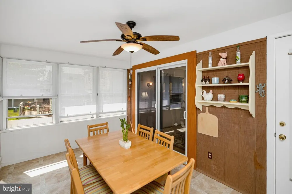 865 MOREFIELD ROAD Philadelphia, PA 19115