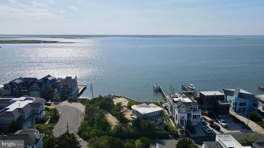 8202 BAY TERRACE Harvey Cedars, NJ 08008