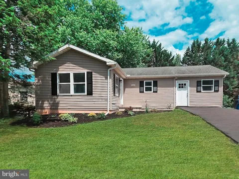 55 SHAWNEE TRAIL