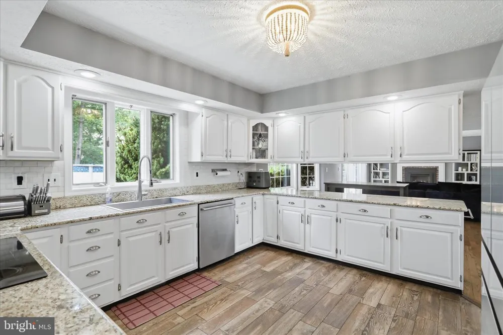 325 FRANCIS COURT Cumberland, MD 21502