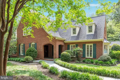 7131 WOODLAND DRIVE