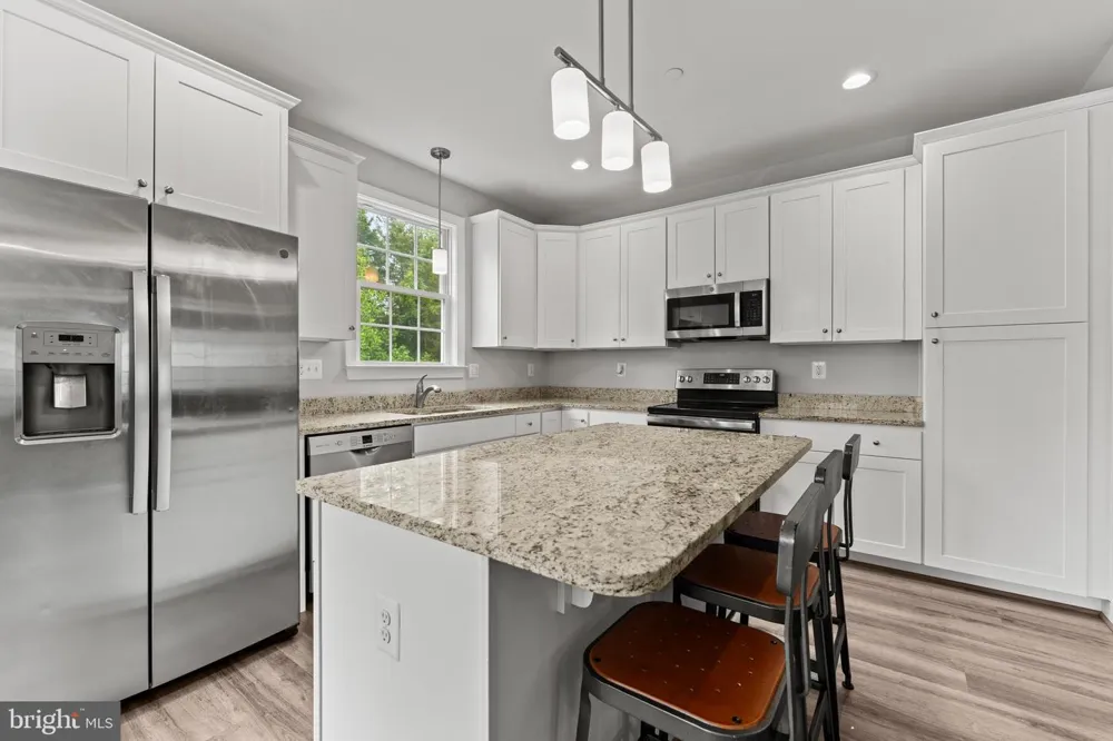 982 RYE DRIVE La Plata, MD 20646