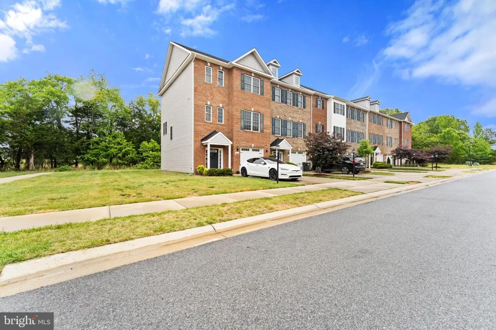 982 RYE DRIVE La Plata, MD 20646