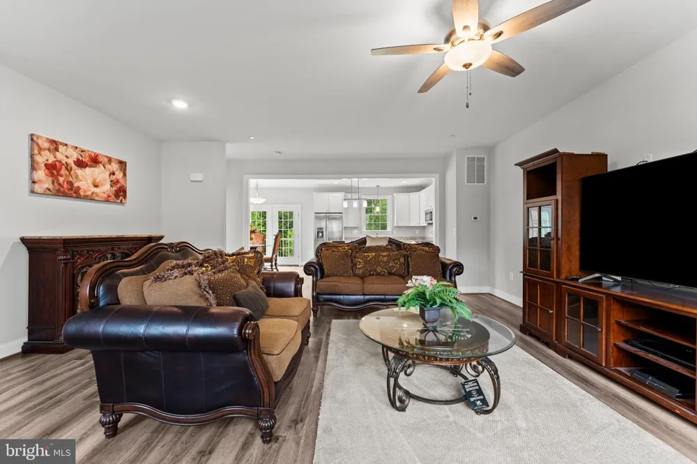 982 RYE DRIVE La Plata, MD 20646