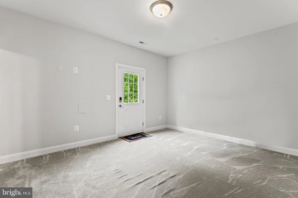 982 RYE DRIVE La Plata, MD 20646