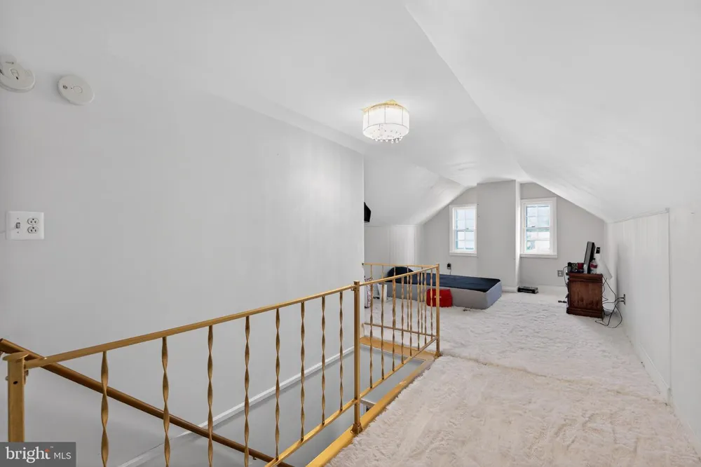 2722 CHESLEY AVENUE Baltimore, MD 21234