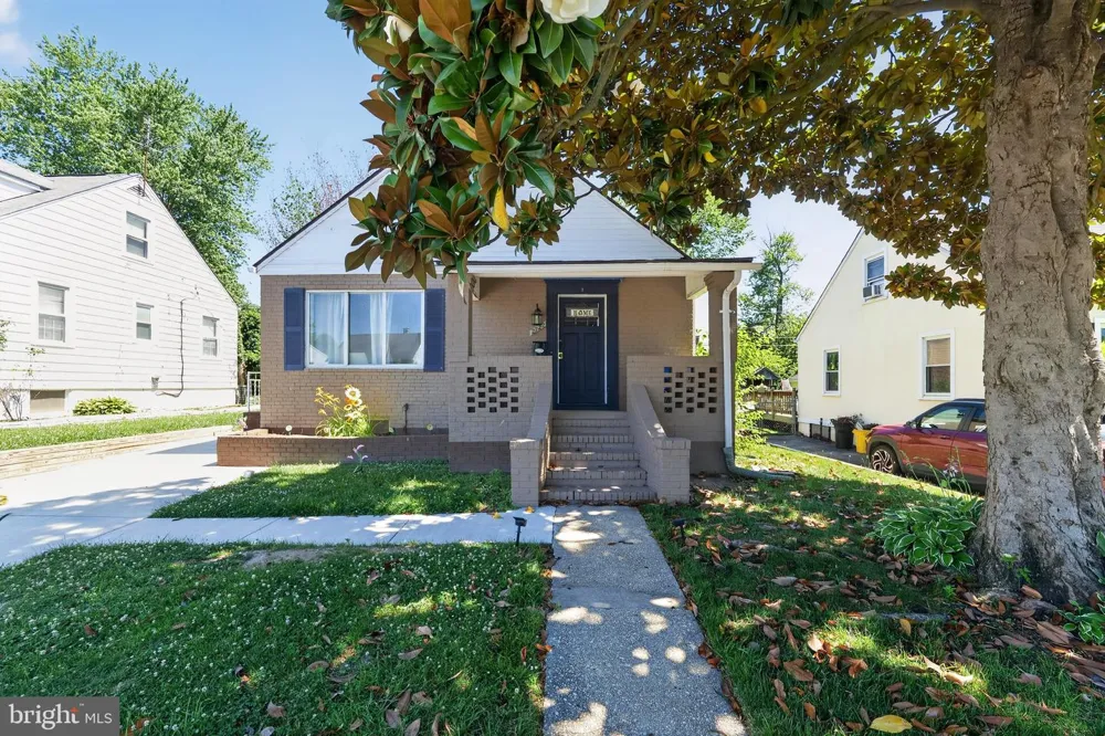 2722 CHESLEY AVENUE Baltimore, MD 21234