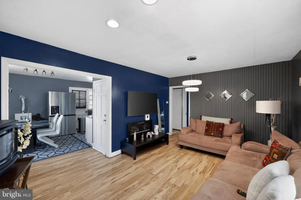 2722 CHESLEY AVENUE Baltimore, MD 21234