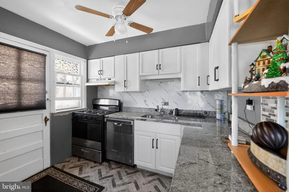 2722 CHESLEY AVENUE Baltimore, MD 21234