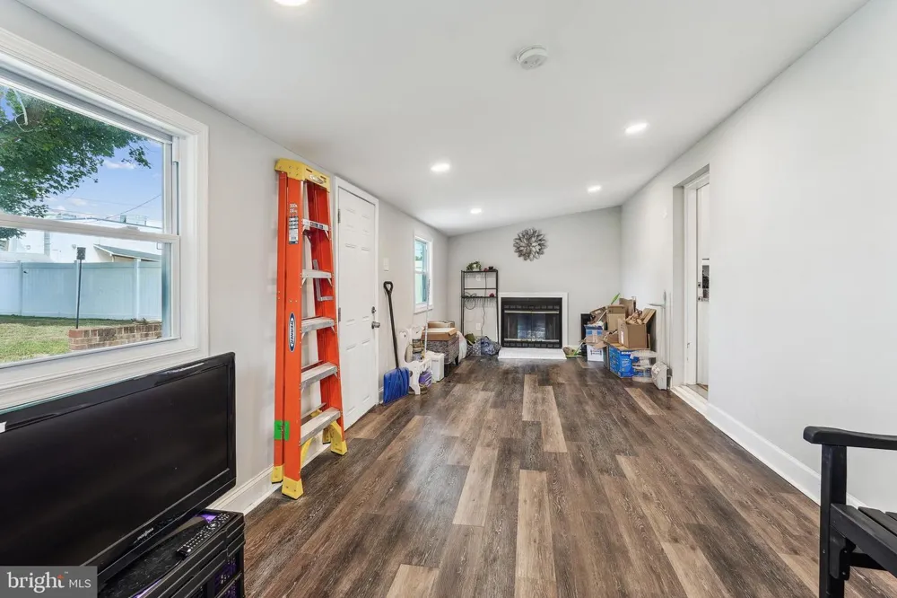 110 HARVARD ROAD Hagerstown, MD 21742