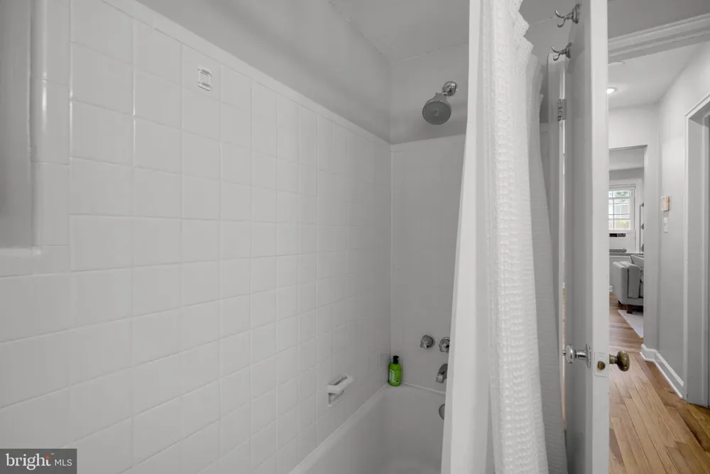 2402 COLSTON DRIVE #2402-C-103 Silver Spring, MD 20910