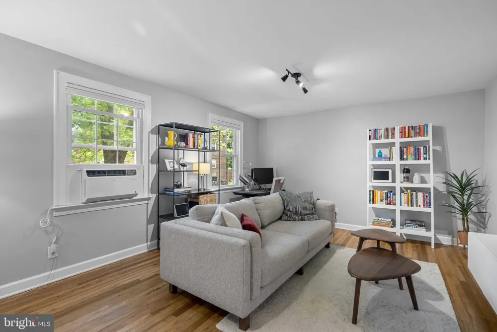 2402 COLSTON DRIVE #2402-C-103 Silver Spring, MD 20910