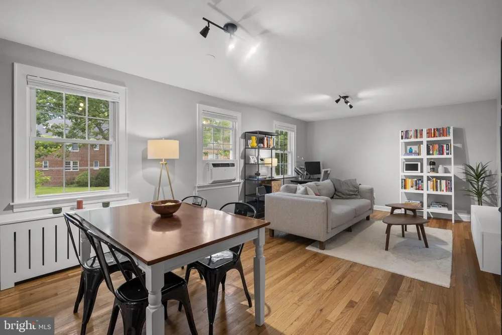 2402 COLSTON DRIVE #2402-C-103 Silver Spring, MD 20910