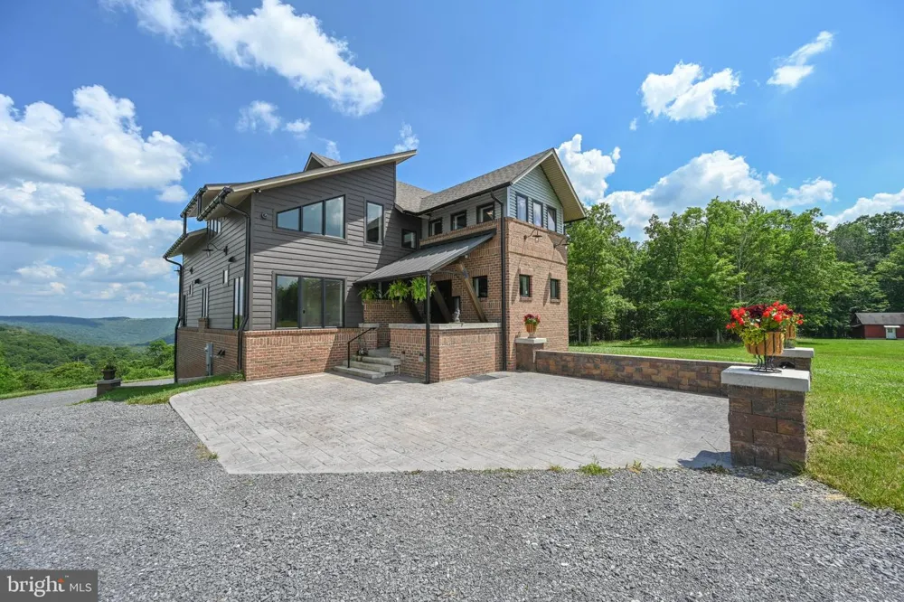 415 NAZELROD ROAD Oakland, MD 21550
